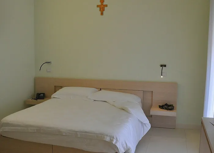 Domus Helena Vendégház 4*